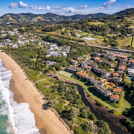 Aqualuna Beach Resort Sapphire Beach Bagian luar foto