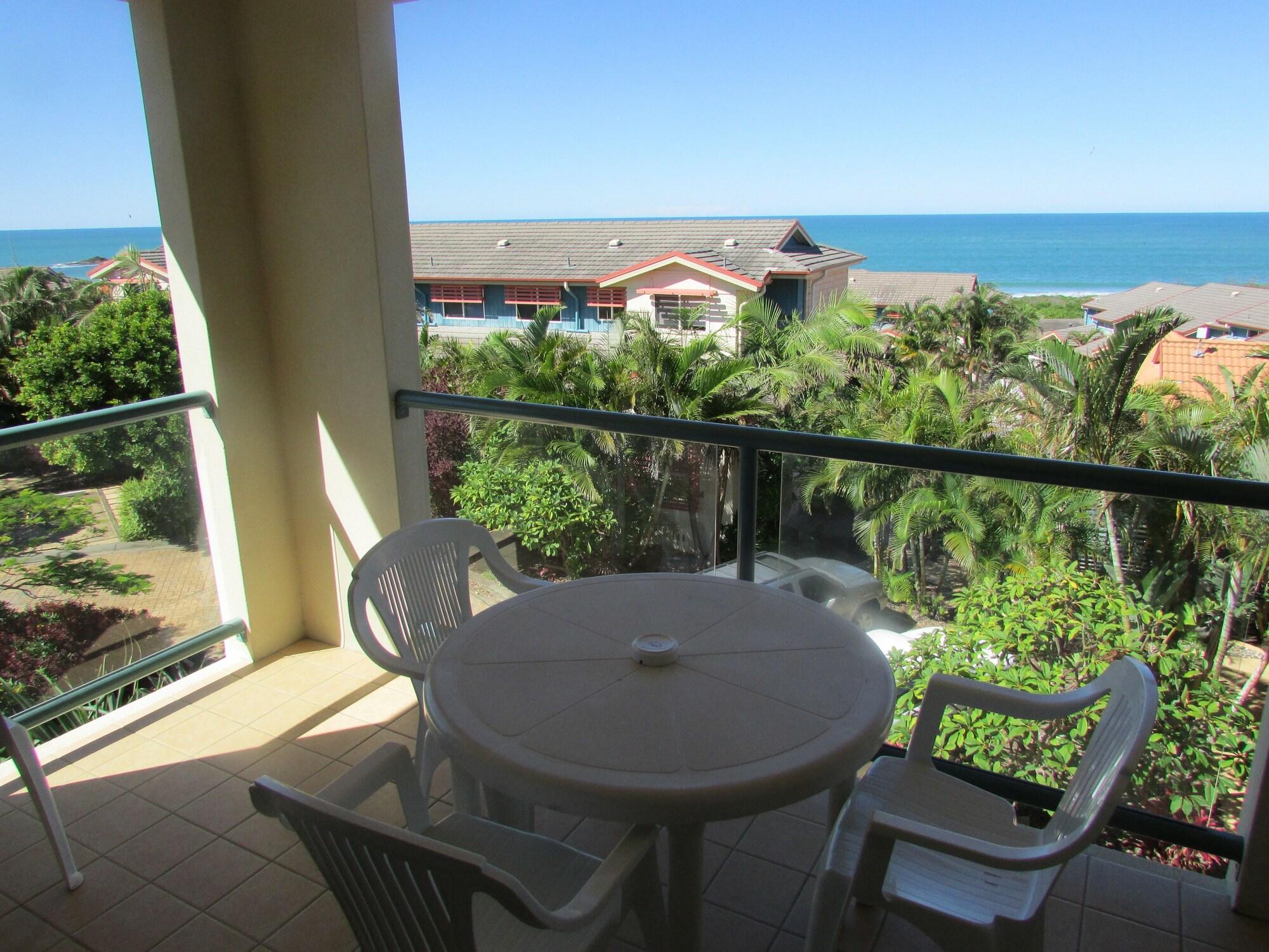 Aqualuna Beach Resort Sapphire Beach Bagian luar foto