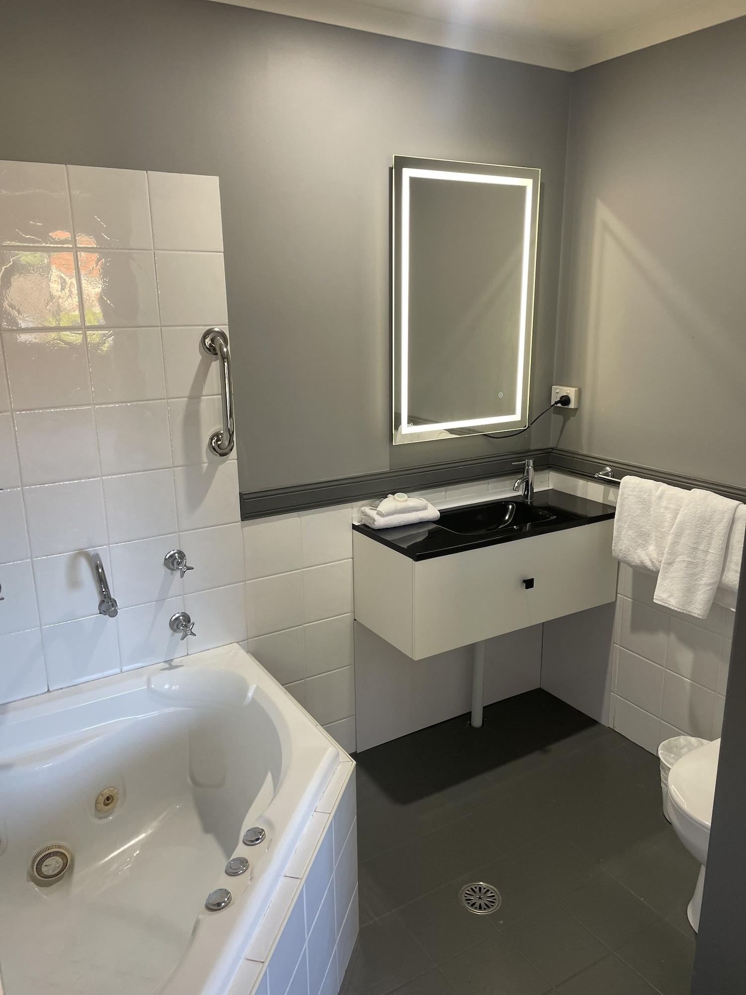 Aqualuna Beach Resort Sapphire Beach Bagian luar foto