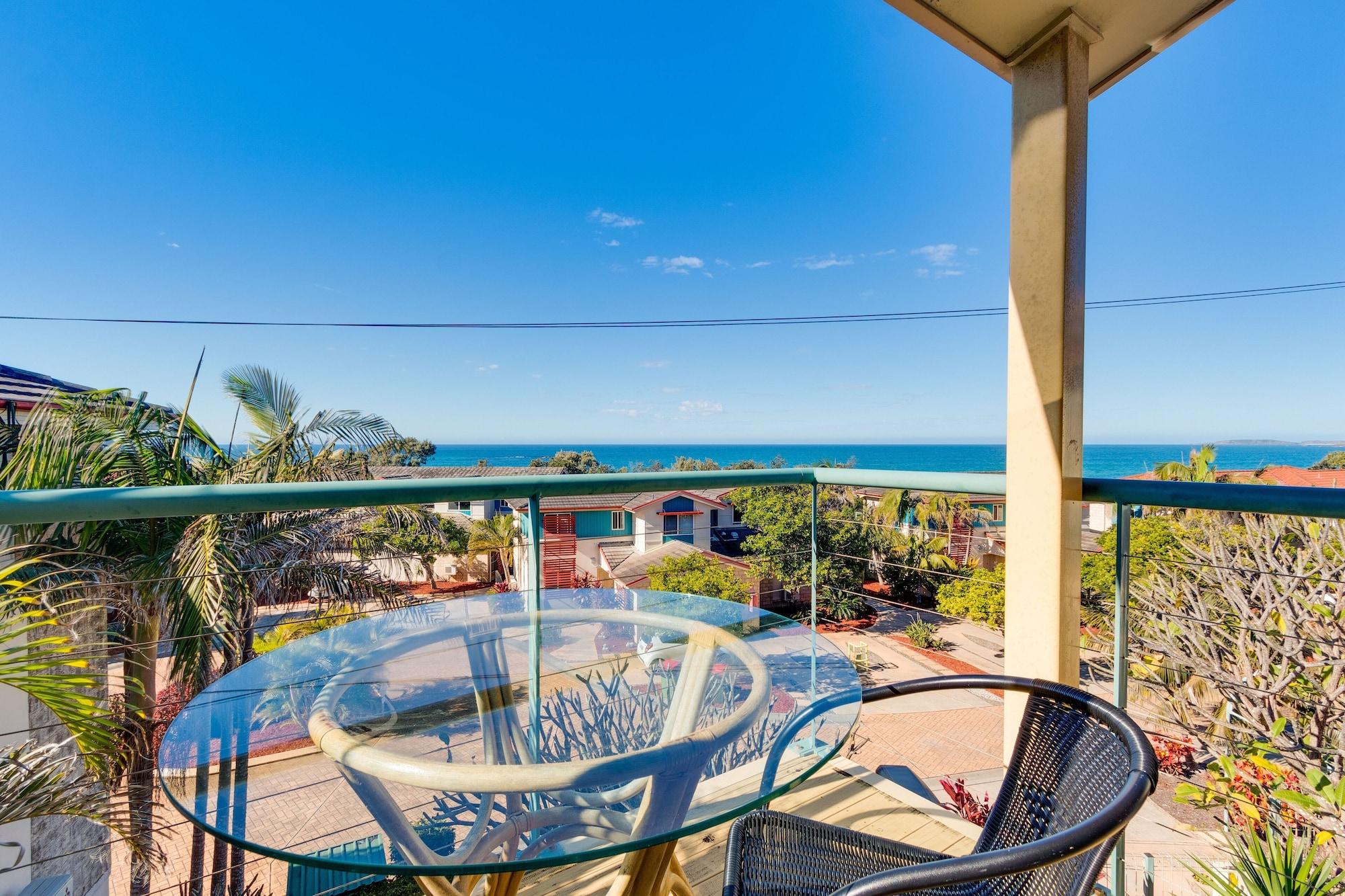 Aqualuna Beach Resort Sapphire Beach Bagian luar foto