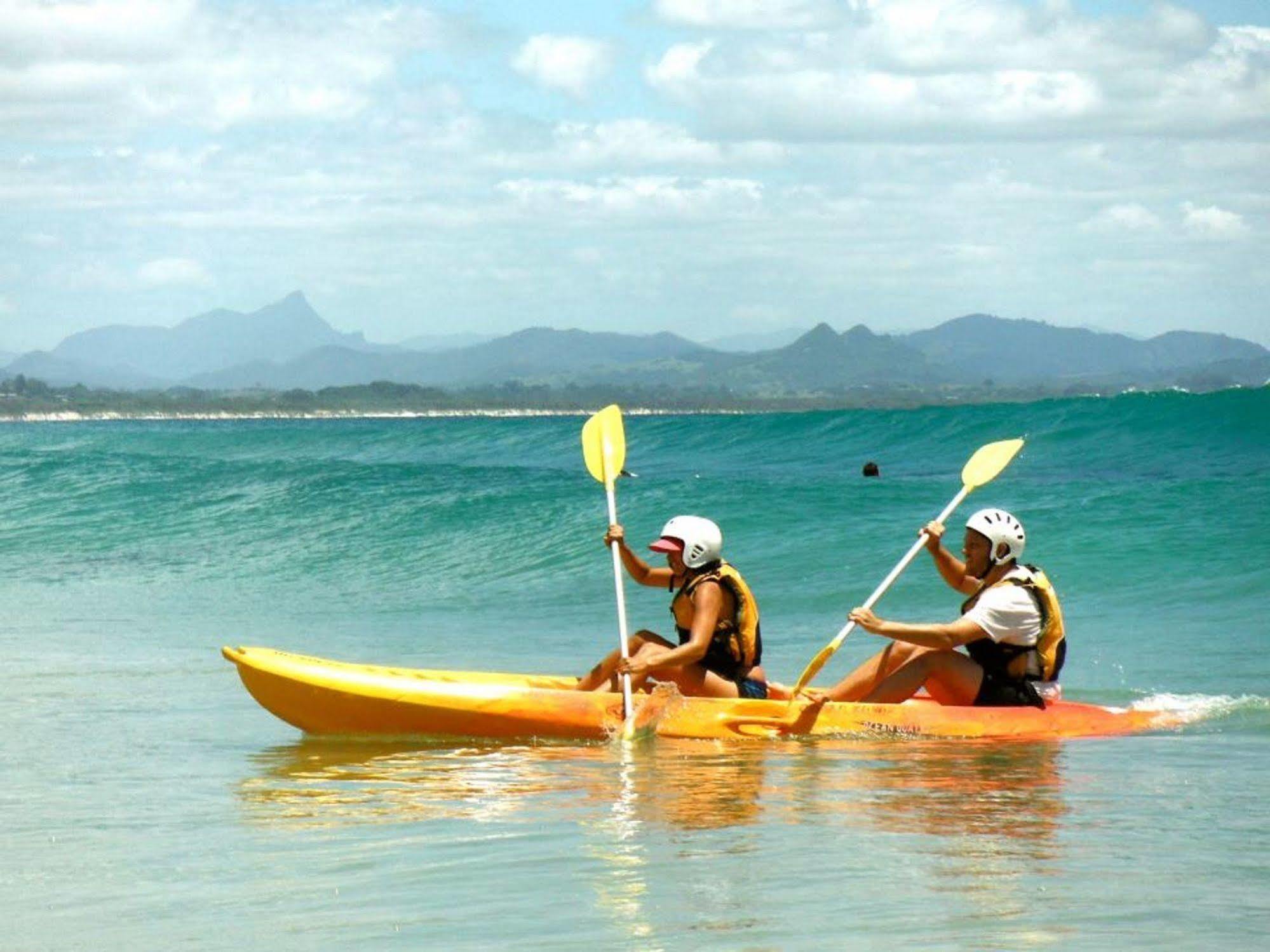 Aqualuna Beach Resort Sapphire Beach Bagian luar foto